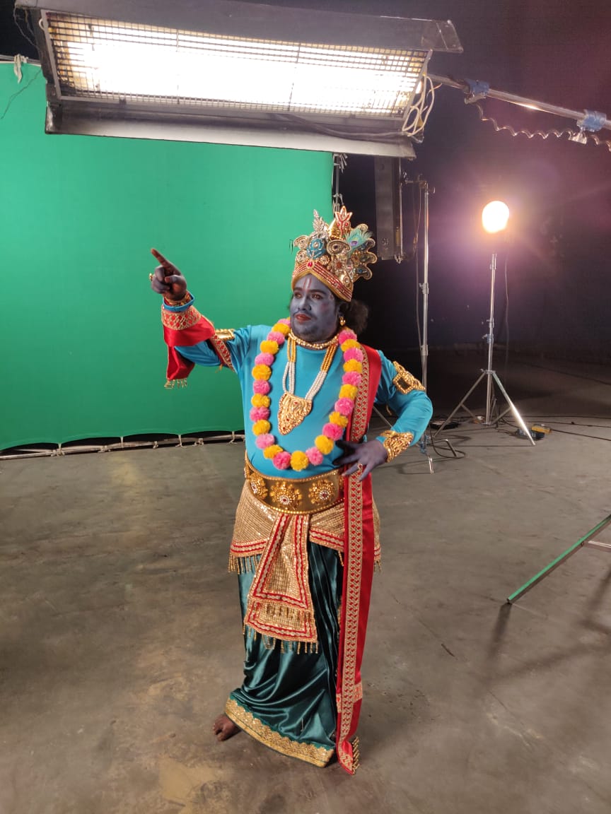 Happy Krishna Janmashtami <a href="/iYogiBabu/">Yogi Babu</a> na 
Finally found this pic from our film