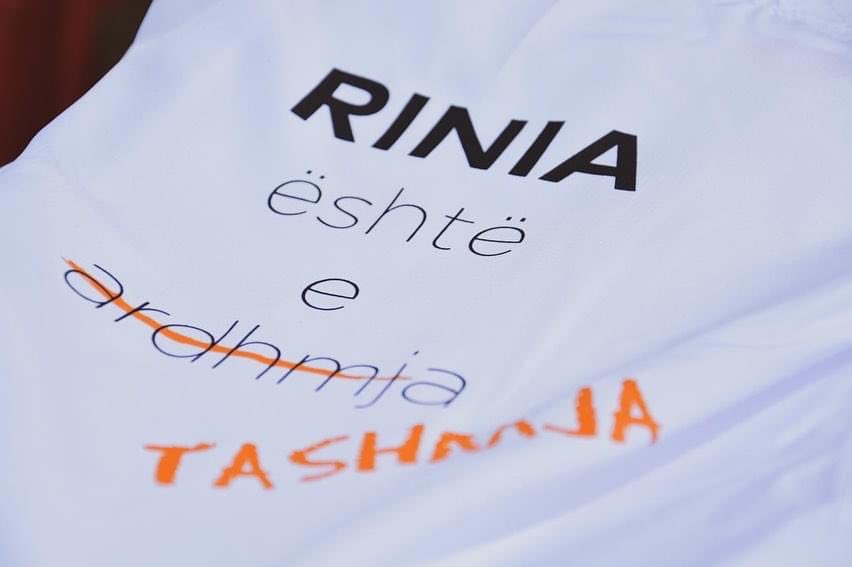 glindxhet_madhi's tweet photo. #riniaështëetashmja https://t.co/NAEPsIyQLA