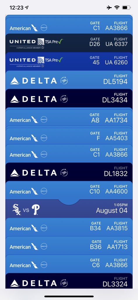 zaberto's tweet photo. Ok folks, who’s wallet looks like this too? #avgeek #paxex #airlines #fullrev https://t.co/wGLzS17c9X