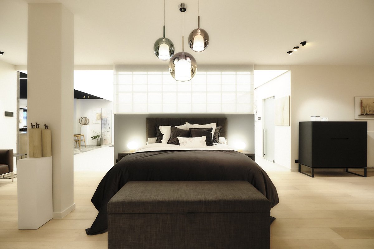 STRETCHGROUP's tweet photo. Loft style 🥰
Beautiful Xeiling showroom equipped with a STRETCH ceiling with integrated lights.
#stretch #ceiling #loft #style #design #stretchceiling #lights https://t.co/iV6tEpzvTd