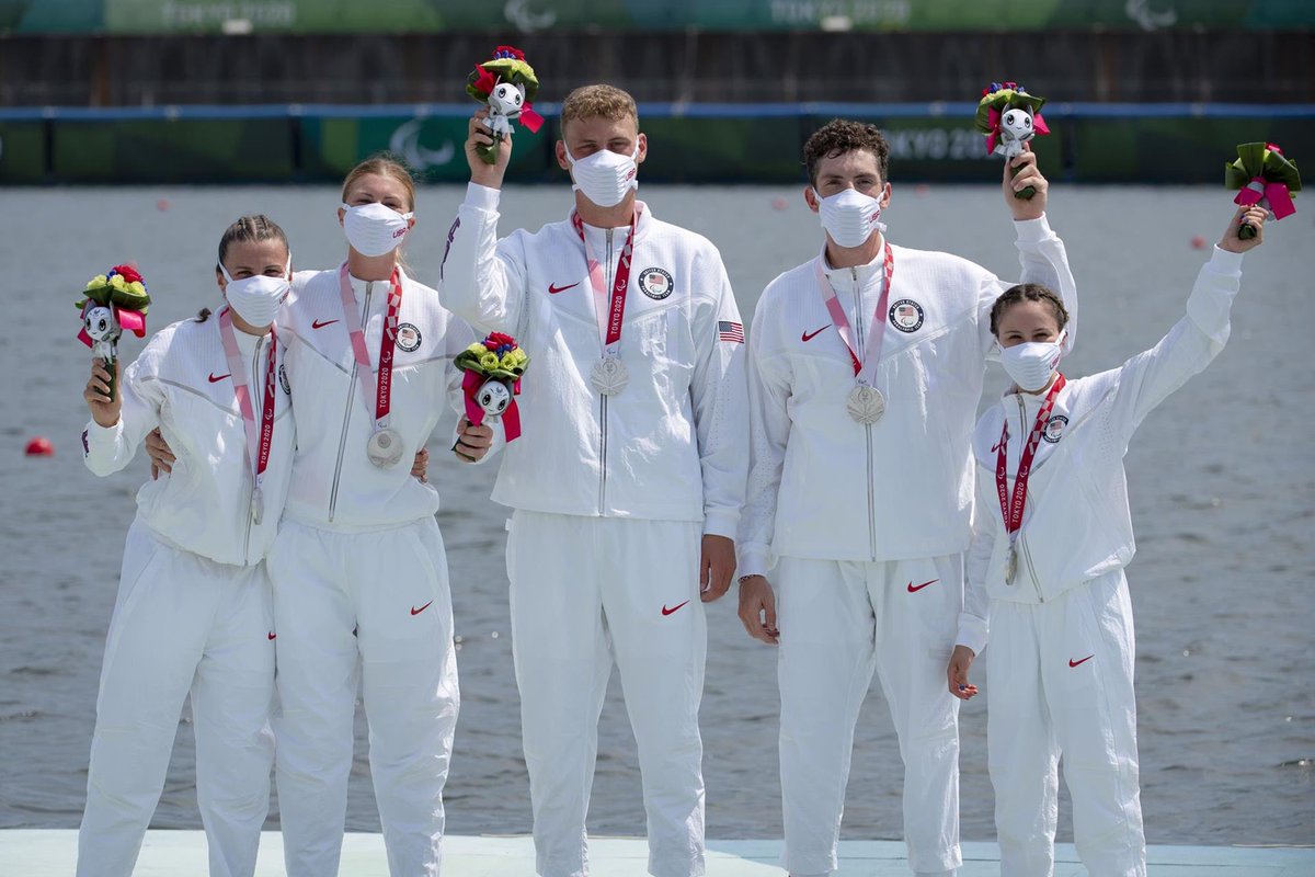 tcdsports's tweet photo. PARALYMPIC SILVER MEDALISTS! 🇺🇸🥈
Massive congratulations to @tcddublin student athlete John Tanguay who was part of the @TeamUSA #pararowing PR3 Mixed 4+ crew that won silver at the Tokyo @Paralympics👏🏼
Read more 👉🏻 https://t.co/GgFb5TyXIN
#TokyoParalympics #Tokyo2020 https://t.co/gtqFx1J4Hd