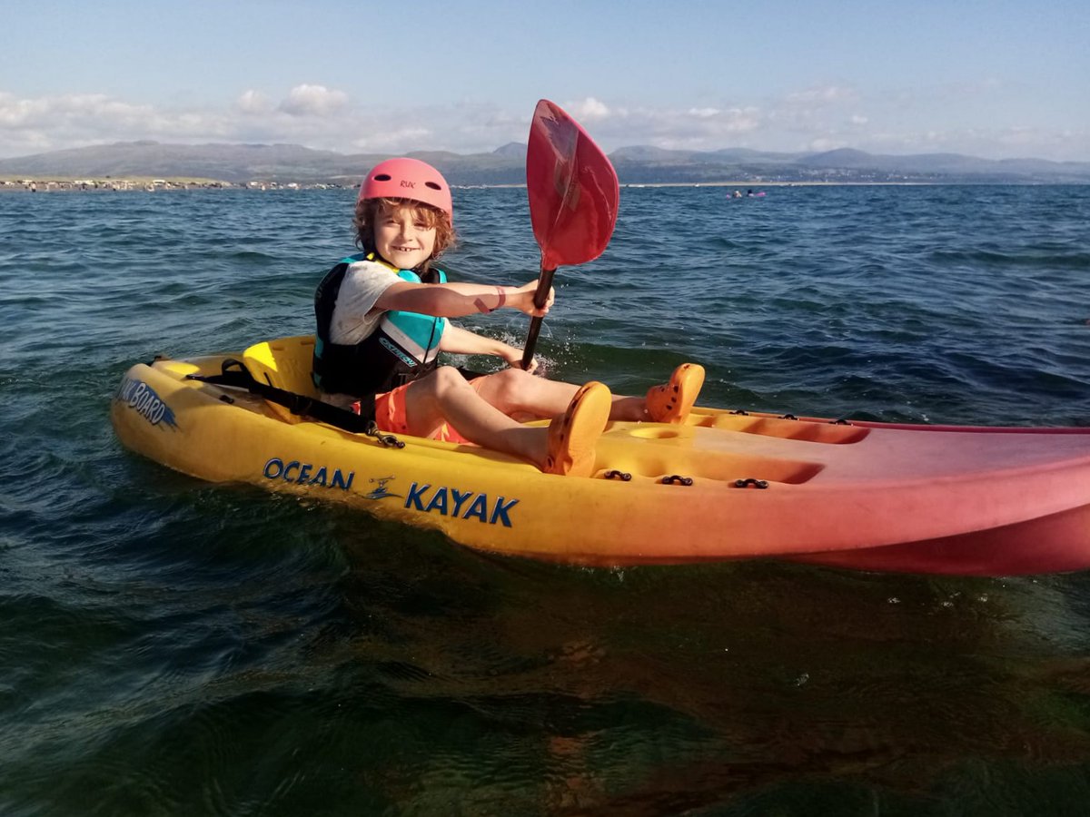 #BeachClean and #kayaking at #BlackrockSands this weekend 🚣🌊🌊 #LitterHeroes #CaruCymru #PlasticFreeSeas #PlasticFreeOceans #GenerationSea