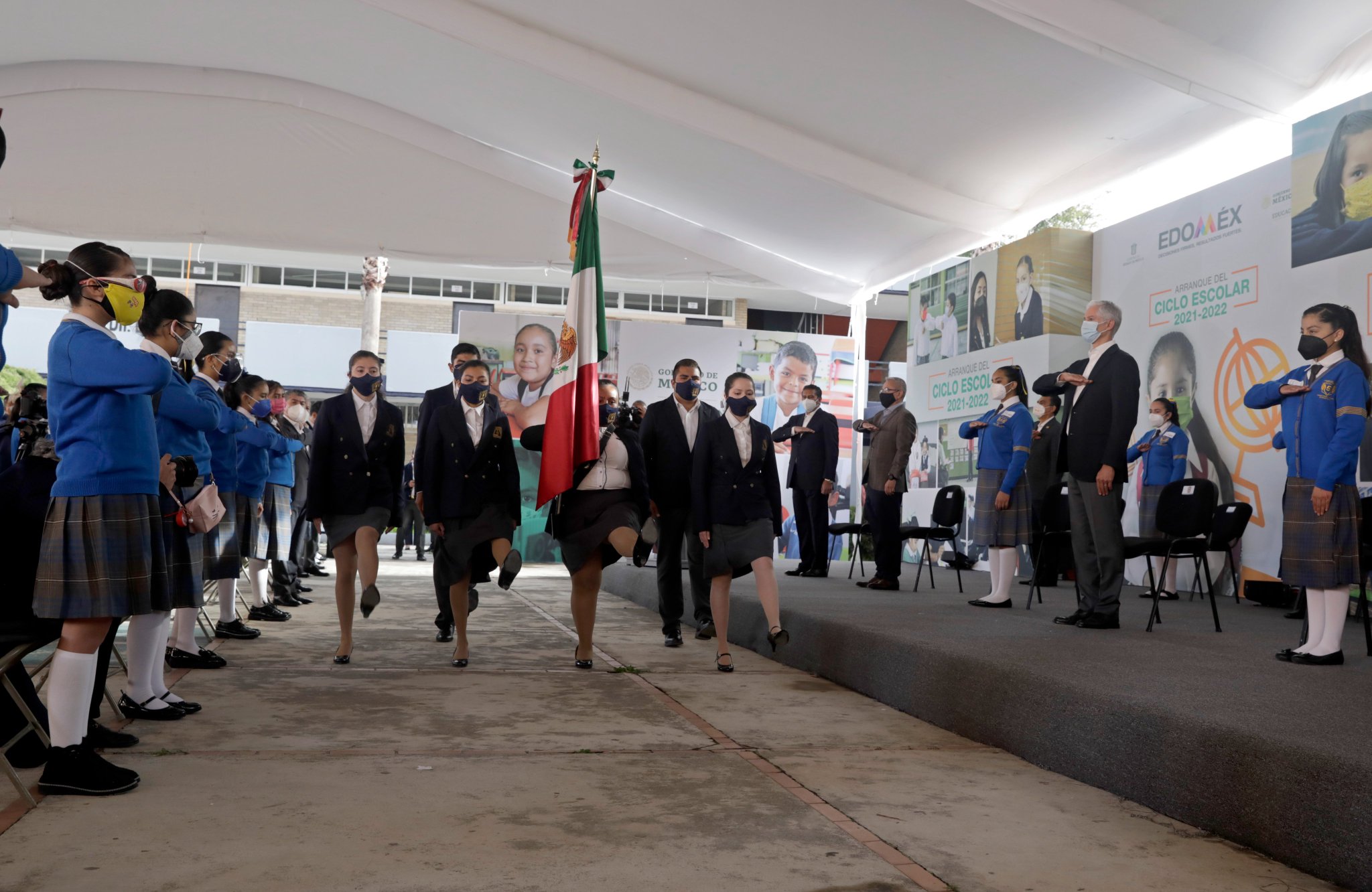 Alfredo Del Mazo on Twitter "Hoy, más de 4.5 millones de alumnos de