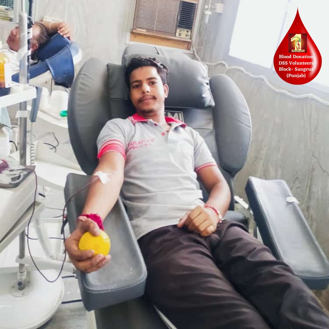DSSNewsUpdates's tweet image. BLOOD DONATION 🩸 TO NEEDY BY DSS VOLUNTEERS- BLOCK: SANGRUR, PUNJAB
#humanity #actofkindness #SaintDrMSG #SaintGurmeetRamRahimSinghJiInsan #DeraSachaSauda #WelfareWorks  #BloodDonation #blooddonation #DonateBloodSaveLife #donatelife  #savelives #dss #blooddonor #blooddonors