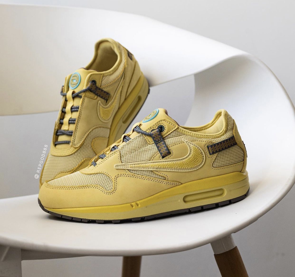 Nice Kicks on Twitter: