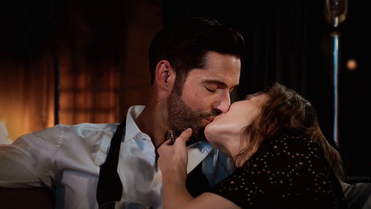 gnluvsx's tweet image. the greatest love story ever told ☹️