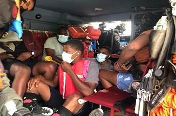 USBPDepChiefRMY's tweet photo. #USBP #RAMEYSECTOR: This weekend, #RMY #BP agents responded to smuggling events in Cabo Rojo, Rincon, Aguadilla, Cataño and Desecheo Island! Subjects were arrested and taken to Ramey Border Patrol Station for processing.

#RMY #CBIG @CBPCaribbean https://t.co/JCwHH4AoWD