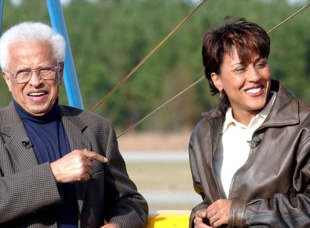 From flying P-51 Mustangs over Europe to raising future coaches, players, and stars, the Tuskegee Airmen’s impact is still being felt today.

📰 es.pn/3DgygiD

#HistoryHappensHere