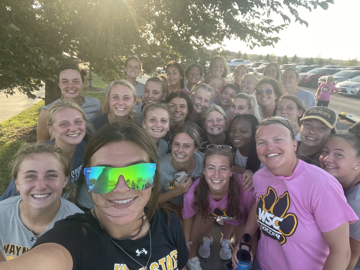 WayneStSoccer's tweet photo. Saturday night called for some team bonding at the Union Omaha game. #WayneStateSoccer ⚽️⚽️ https://t.co/TM7xC0ulVO