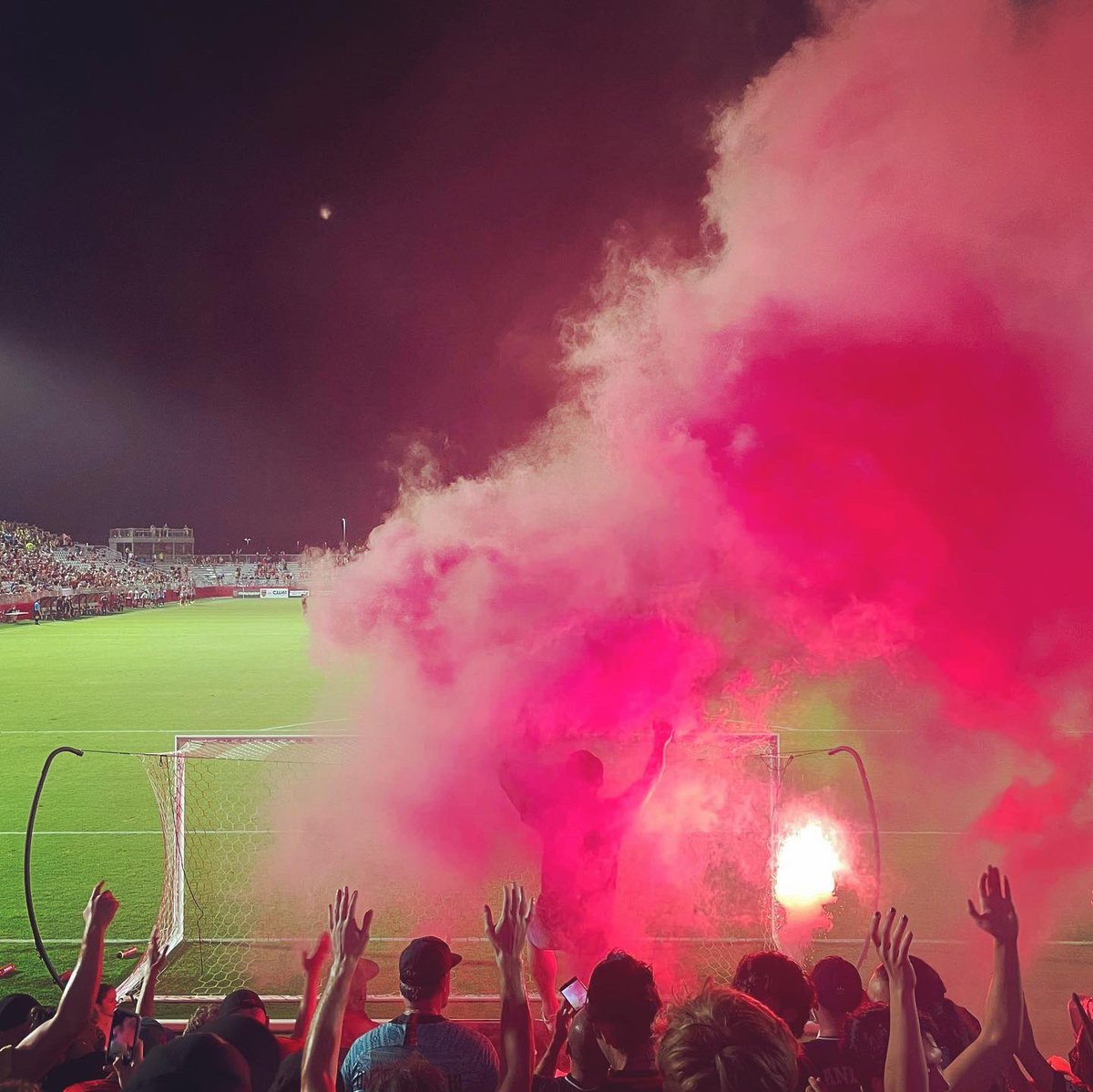 PhxTerrAddicts's tweet image. We don’t need another group’s pyro for our party 🤫 

#PhxCasuals #Hinchas #PyroIsNotACrime #NAUltras