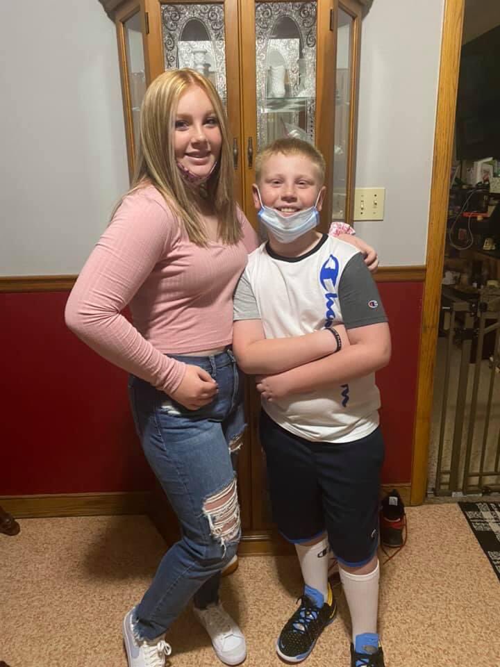 jonstew1982's tweet photo. A child’s first day #BacktoSchool2021 should be exciting! You know what my kids worried about before they left the house this morning? Who was going to help their Dad with the things they’ve done for me all summer?😞😢 #EndALS #ALSdad #ACTforALS #S1813 #NurOwnWorks #LoveMyFamily https://t.co/rV5h0yuwsw