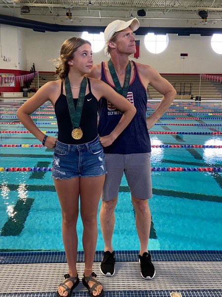 SwimmingAisd's tweet photo. Two of our swimmers got to meet Olympic swimmer, Josh Davis, this weekend at a swim camp in Grapevine. How neat!!!! #aisdswimming #joshdavis #swimcamp #gcisdcenter https://t.co/JNq1iFjyqh