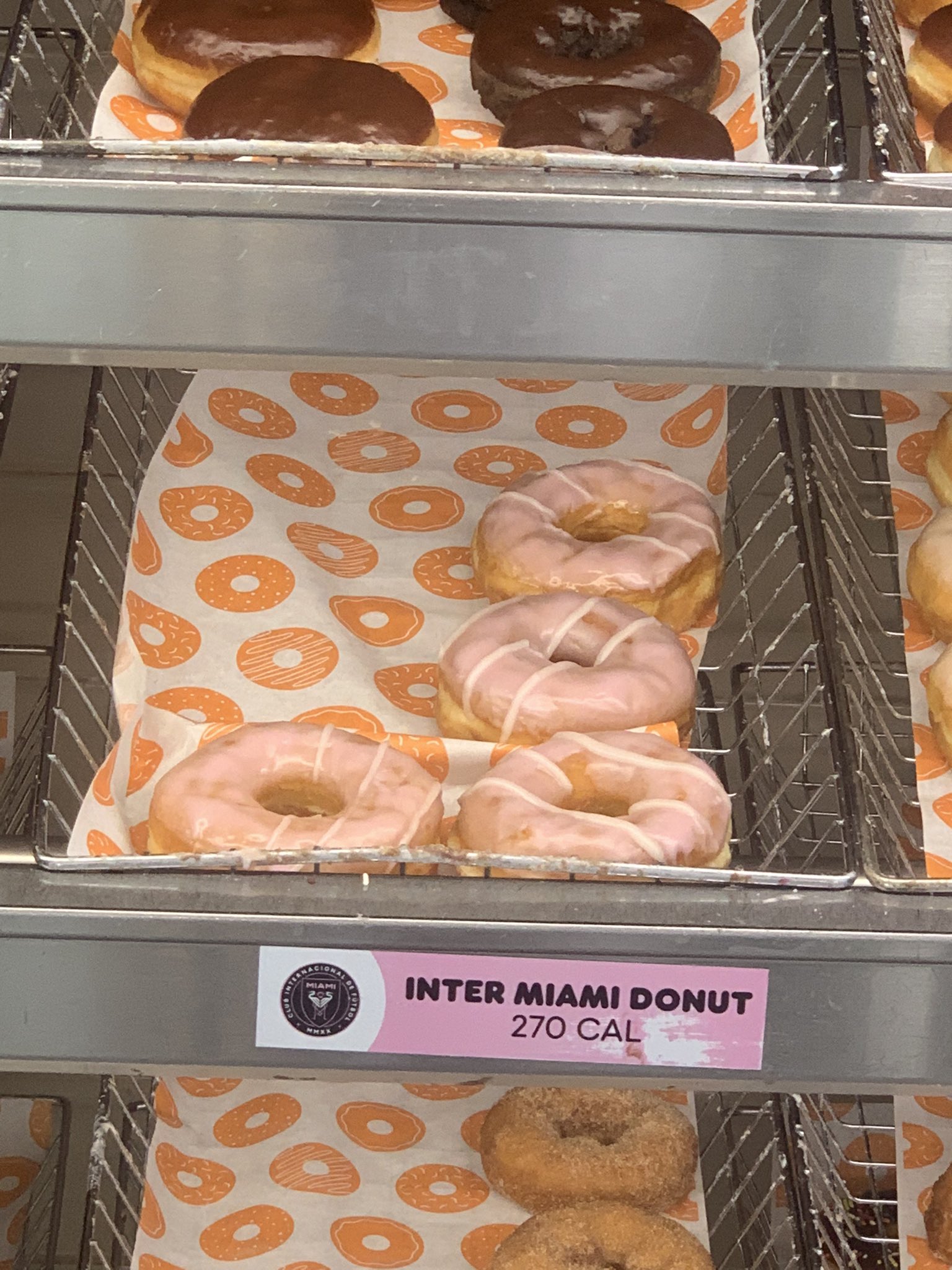 zw-on-twitter-no-content-in-fifa-21-here-s-some-inter-miami-content-for-you-my-club-has-a-custom-donut-at-dunkin-donuts-freaking-love-dunkin-guy-https-t-co-czgnkfw0nn-twitter
