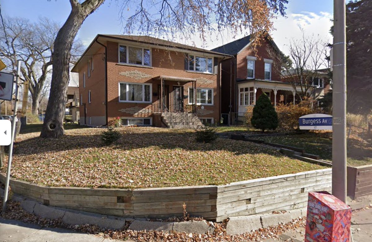 3PigsMasonry's tweet photo. Choosing masonry for a retaining wall will give it a longer life. On this project we used a split face concrete block. If you have an old retaining wall call us today to start your project🏡🐷🐖🐽 https://t.co/PikUGpYrd0