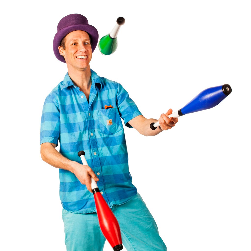 Want to learn how to juggle, or walk on stilts? Come to the circus skills workshop in the Abbey Grounds on Sunday 5th September 1 - 4 pm. Its free! #Cirencester #Whatson