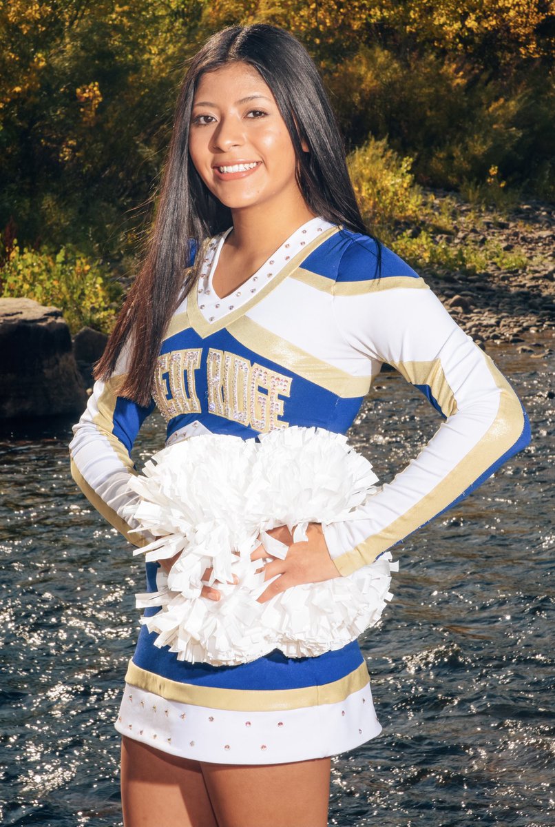 Happy Birthday to junior, Marina!! Thank you for bringing a contagious positive energy to our team, and for being a beauty on the inside and out, we love you! 💙💛