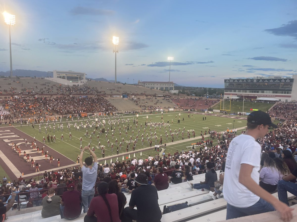 GametimeRC's tweet photo. #GametimeProspects had an opportunity to see the game last Saturday!!! Thanks to @CoachCoryNMSU and @NMStateFootball for the experience!!! https://t.co/urb5uToQ8x