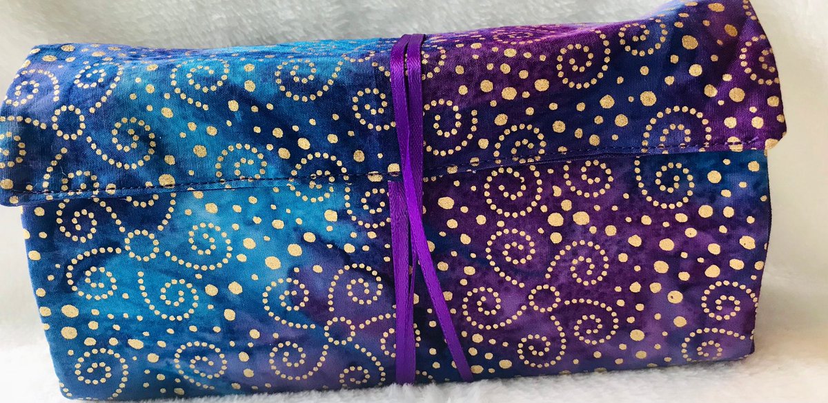 owlspirittarot8's tweet photo. Tarot/Oracle /Lenormand Reversible Wrap- Bag, Reading Cloth! FAST SHIPPING! If you are interested in a different design or a double pocket wrap, please message me on Etsy! #etsy #tarotreadingcloth #personalizedbags #tarotwrapaltar #reversiblebag https://t.co/W3htykv1zS https://t.co/IKZWdWijYm