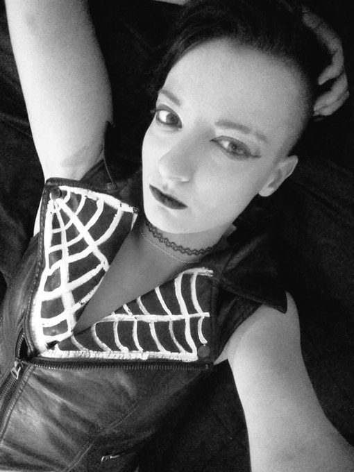 #sarashangrila #professionalswitch #proswitch #switch #alternative #goth https://t.co/LrSxsTKVRB<a href="/tag/sarashangrila"class="tags">#sarashangrila</a><a href="/tag/professionalswitch"class="tags">#professionalswitch</a><a href="/tag/proswitch"class="tags">#proswitch</a><a href="/tag/goth"class="tags"><span>#goth</span></a><a href="/tag/switch"class="tags"><span>#switch</span></a><a href="/tag/alternative"class="tags"><span>#alternative</span></a>