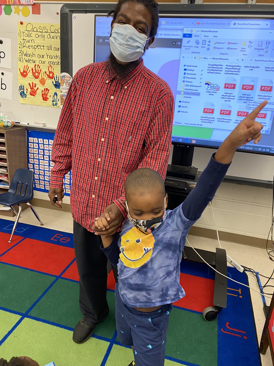 OrtegaSlaterES's tweet photo. On a letter b hunt and my student brought back Mr. Bowens! Creative minds always at work! https://t.co/PEOeuNAsIQ