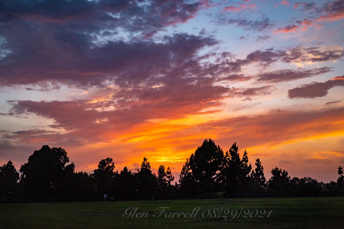 gefarrell's tweet image. Last night in the @CityofOceanside at Rancho Del Oro Community Park. After an afternoon rain/thunderstorm, the light show at sunset was beautiful. #sunset #osider #oceanside