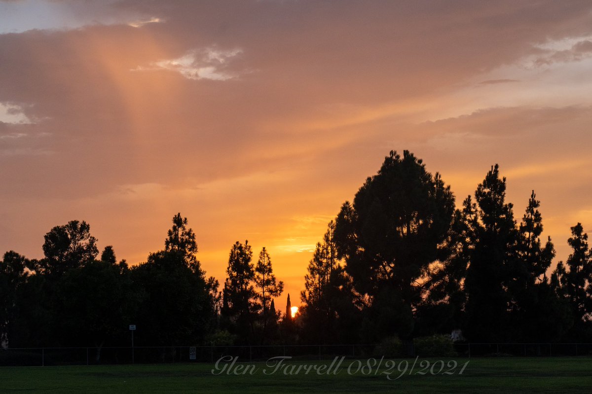 gefarrell's tweet image. Last night in the @CityofOceanside at Rancho Del Oro Community Park. After an afternoon rain/thunderstorm, the light show at sunset was beautiful. #sunset #osider #oceanside