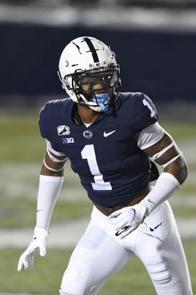 ryan_pellum's tweet photo. After a great conversation with @CoachStubbs I’m blessed to say I’ve earned a scholarship offer to Penn State University 🤍🤍🦁@MillikanHSFB @PennStateFball @POFathletes https://t.co/qsL3QTWRIe