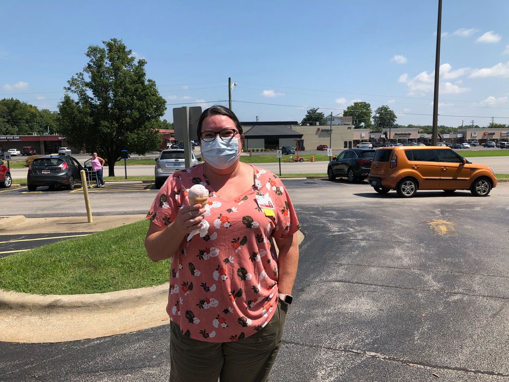 Last week, as part of #HealthcareHeroesAwarenessWeek, <a href="/BapHealthHardin/">Baptist Health Hardin</a> employees enjoyed <a href="/BaskinRobbins/">Baskin-Robbins</a> ice cream. A little encouragement... and thank you!

Help staff here: buff.ly/3gk6KH4