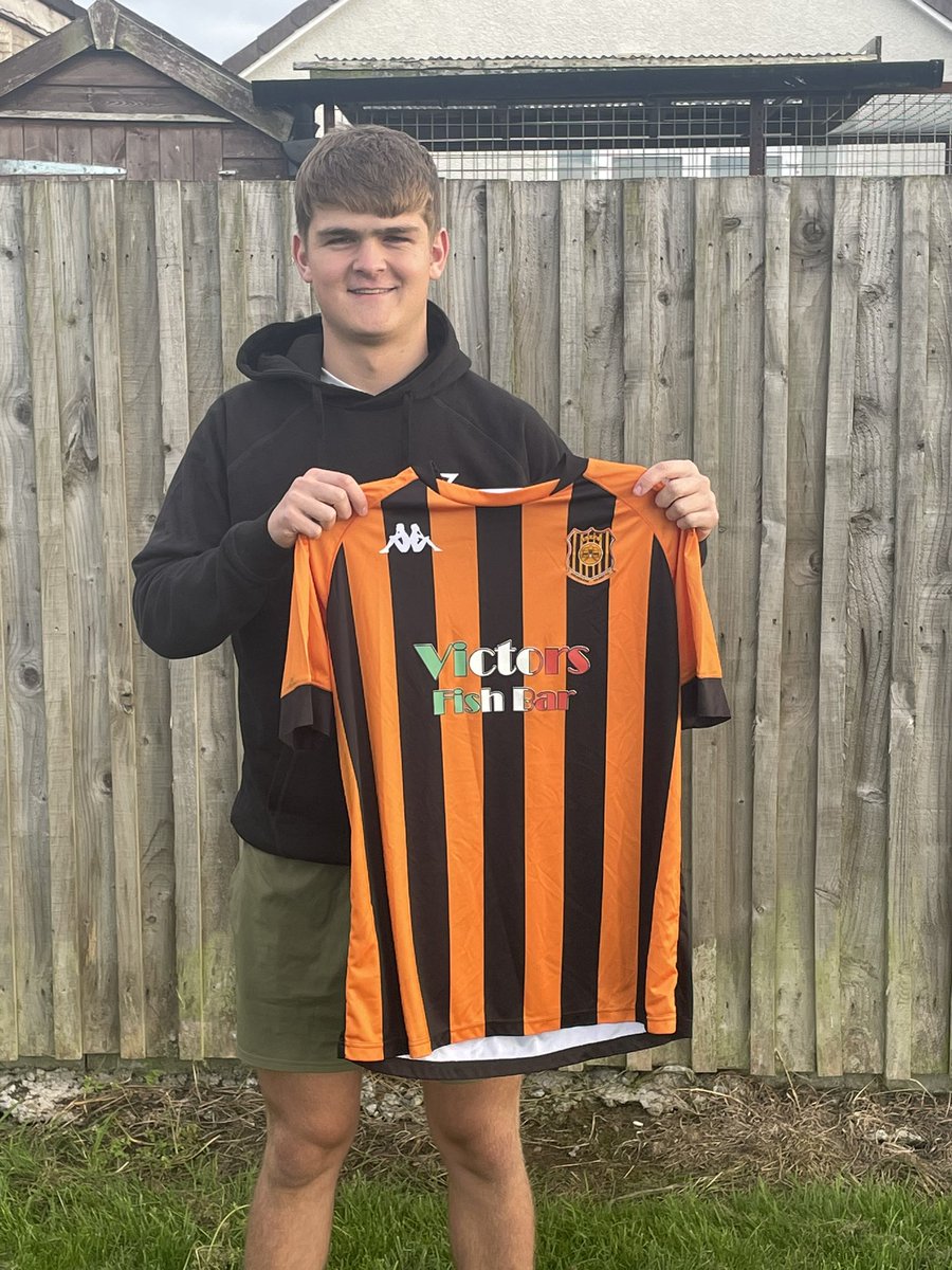 TalbotU20s's tweet photo. Transfer news..........

Next up to sign on is Joe Wilson who joins the team from @PurpleBurgerFC 

Welcome to the team Joe ⚽️⚽️ https://t.co/NDdDoz7jd5