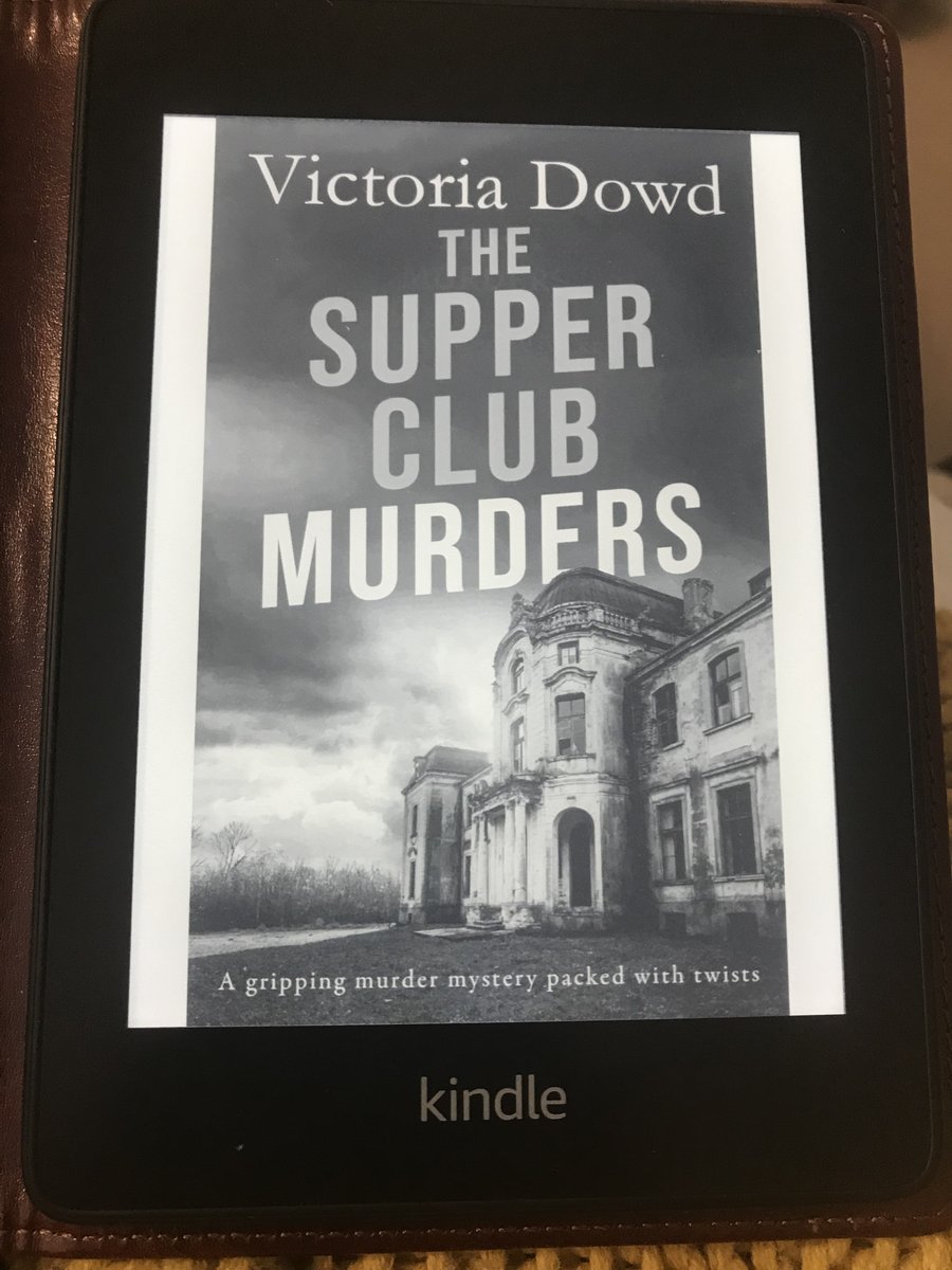 Look what I'm starting reading tonight! I feel very privileged to have an ARC of @victoria_dowd's third book #TheSupperClubMurders. Quote coming soon! @TheD20Authors @The_CWA #crime #AgathaChristie