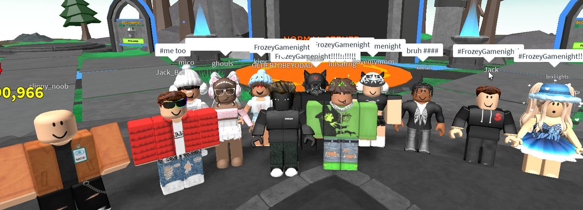 Here's a few of the people who came to our solo Obby King Gamenight! Thanks for coming and we hope you all enjoyed!! 😍