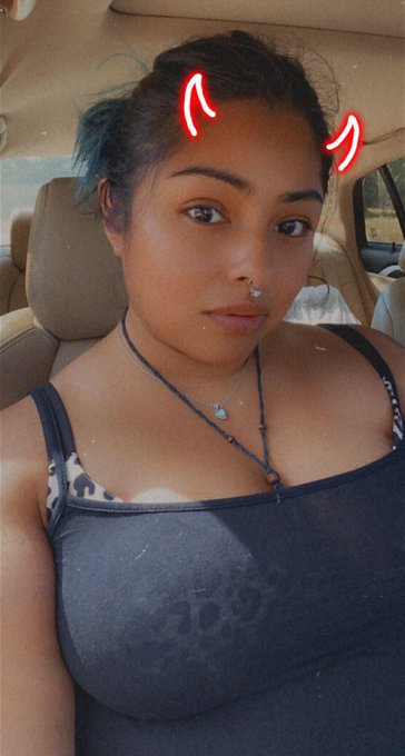 Serious face  😈 https://t.co/bJBc7Yq5zu