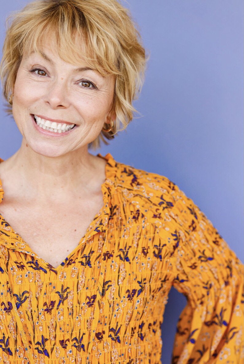 KeziaNorton's tweet photo. Had a greattime performing at Tao Comedy Studio comedy studio. I forgot to ask someone to take a photo so here’s a sneak peak on what’s to come with choosing my new headshots :)
@huebnerheadshots @kezia @kezianorton #actor #acting #headshots #perform #auditioningactor https://t.co/VWZg5OJ7t9