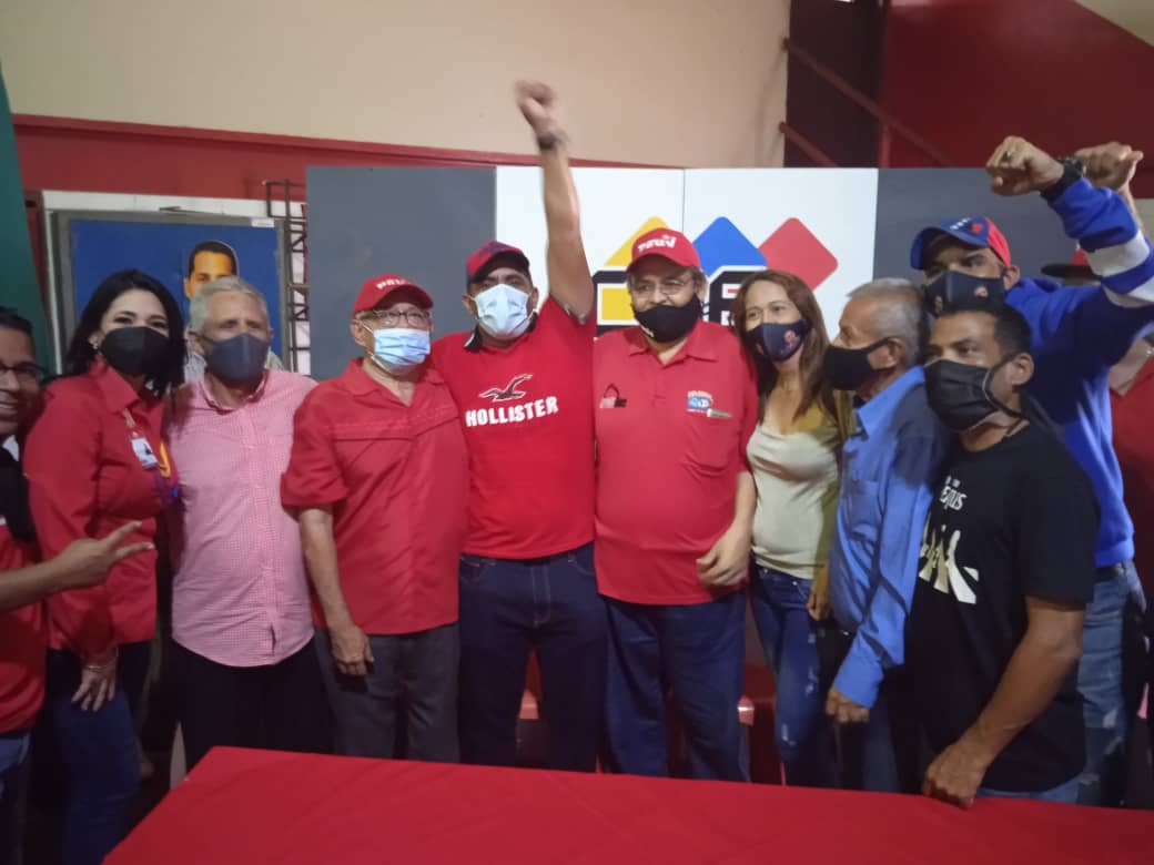 Gracias camarada por su apoyo xq esto no es una lucha de poder y de obtener un premio no esta es una lucha para tener el mejor municipio de venezuela en el nombre de Dios
