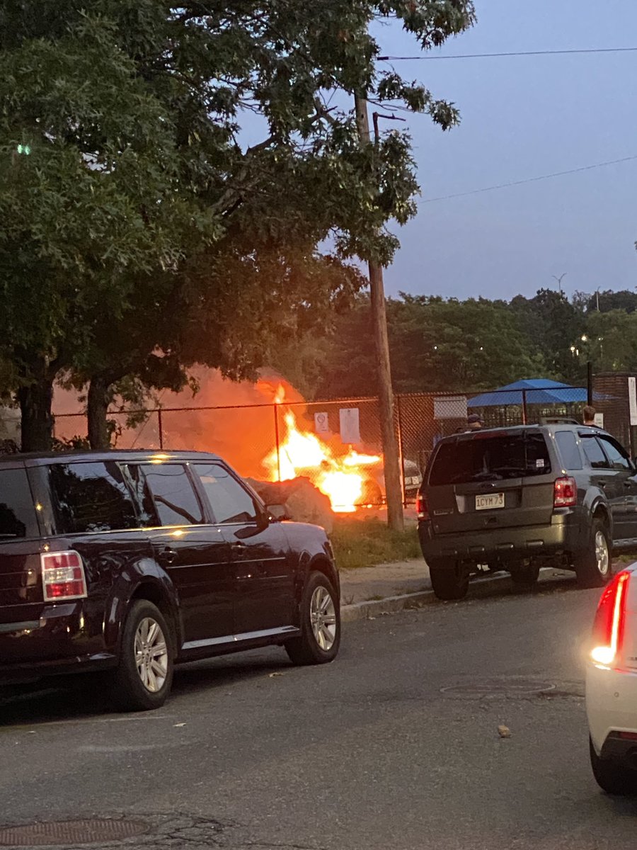 boymeetsboston's tweet photo. Pretty wild car fire in Dorchester! Thankfully the fire department was able to put it out. @WCVB Hope everyone is OK! https://t.co/u8kgGmXWSs