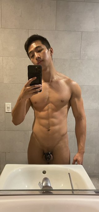 Getting bigger in every way but one 🔒 https://t.co/sK65kPbCMK<a href="/tag/coyotejocks"class="tags"><span>#coyotejocks</span></a><a href="/tag/wearcoyote"class="tags"><span>#wearcoyote</span></a>