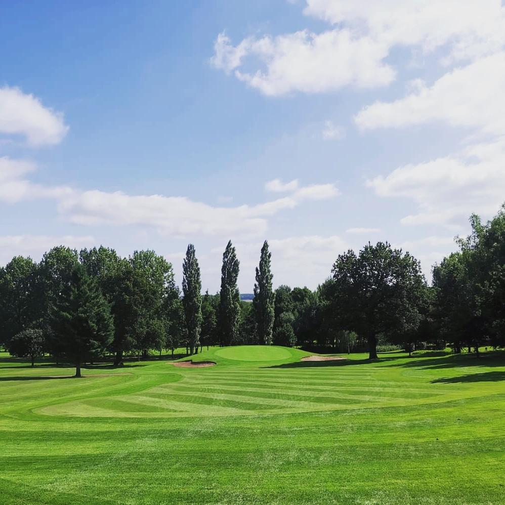 IngestreParkGC's tweet photo. Huge #congratulations to Mick &amp; Corinne Tooth on winning today August Mixed Open with a fantastic 43 points 🏆⛳🙌

We hope everyone had a great day ☺️

Full results are on our website
https://t.co/dH2VQgQ7yM

#winners #open #golf #golfopen #mixedopen #golfer #champions https://t.co/378R079ota