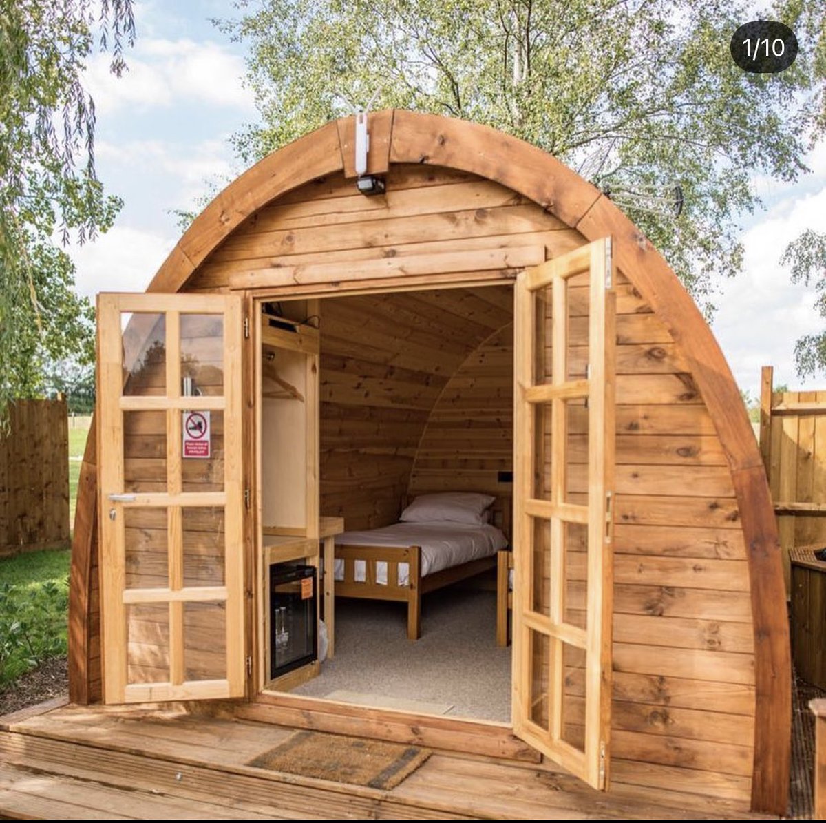 CH_Giveaways's tweet photo. What a Prize 💥

Win a 2 Night Stay in a Luxury Pod at Mill Lodge Retreat, in Essex.

Check in Sunday 7th November till Tuesday 9th November 2021

Check out the link for full description ⬇️🤞⬇️

https://t.co/au2GFvymOK https://t.co/2lGD1Phiz2