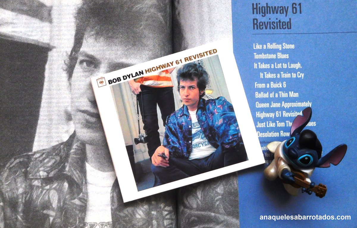 ¡56° aniversario de "Highway 61 Revisited" de Bob Dylan!
---
Una obra maestra que arranca con "Like a rolling stone" y culmina con "Desolation row", y que supuso la confirmación de la tendencia al rock eléctrico que Dylan había iniciado con "Bringing it all back home"...