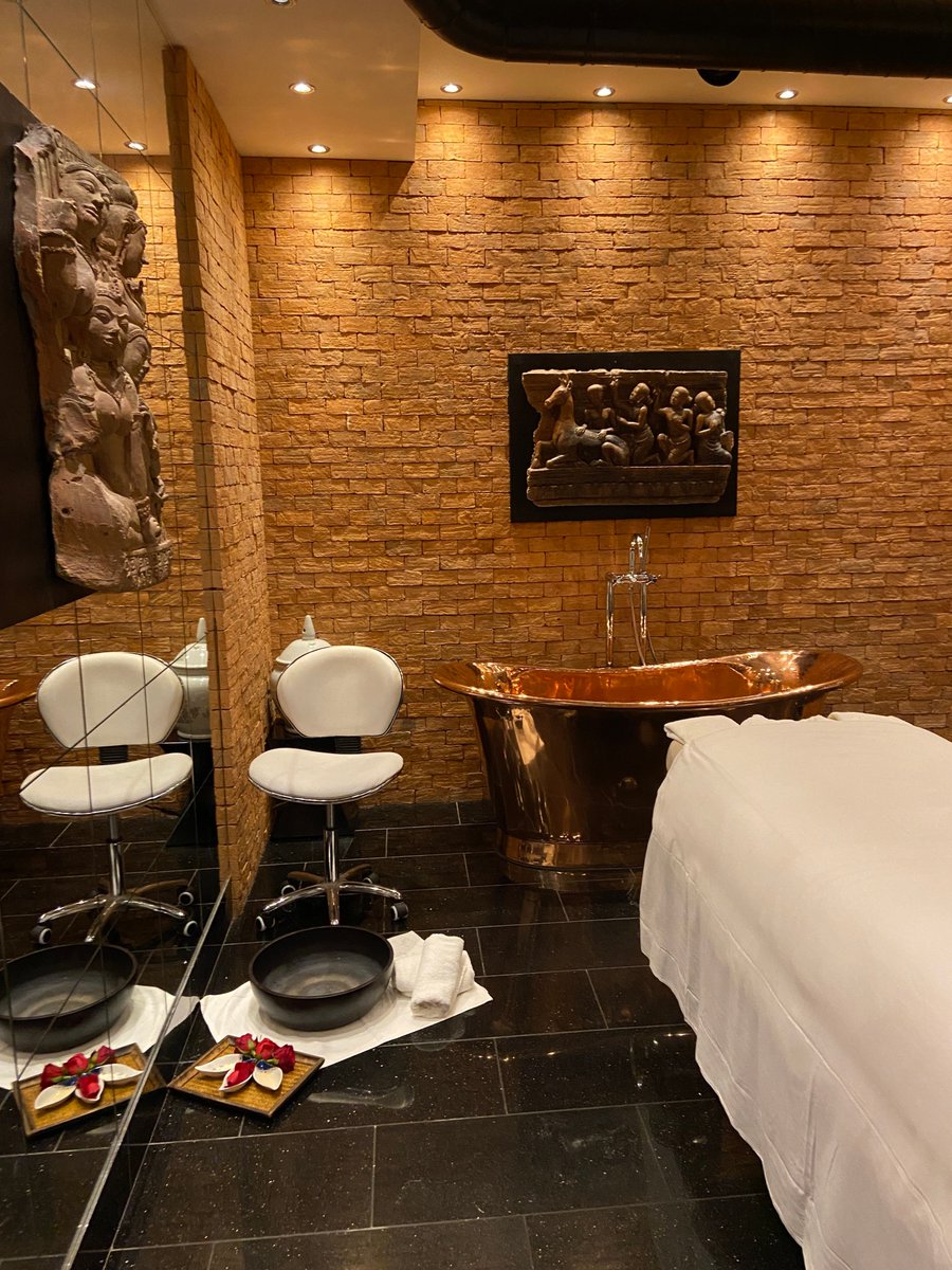 Thailand Kitchen of the World UK tweet media