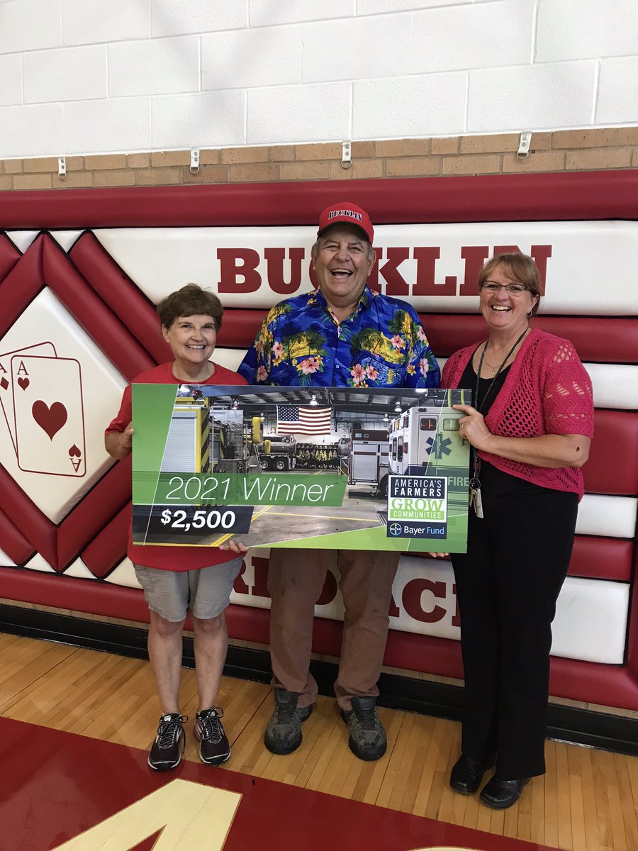 Bucklin Red Aces tweet media