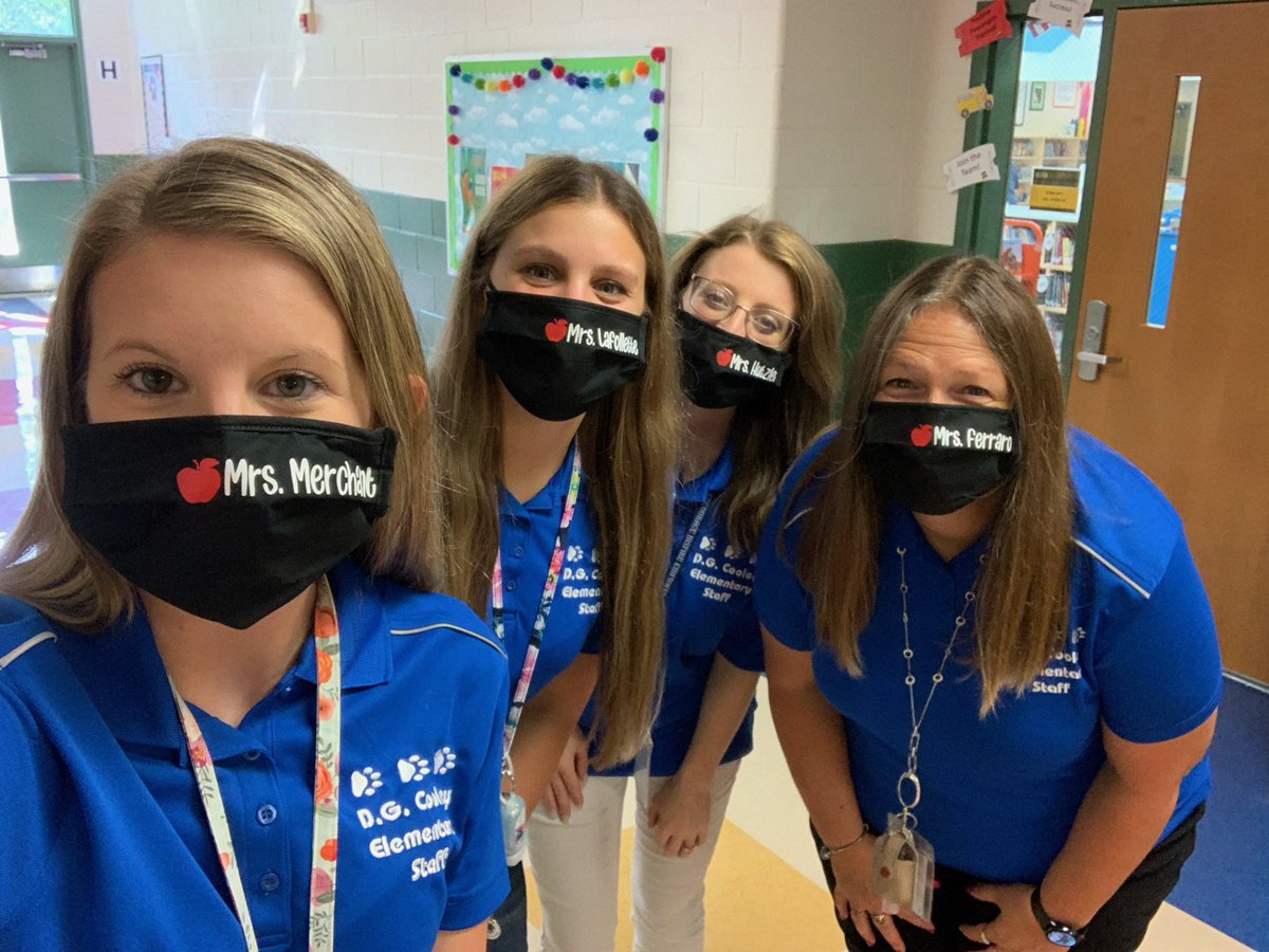 Open house ready!! It’s going to be a great year!! @MrsFerraro3 <a href="/MrsAlliMerchant/">Mrs. Merchant</a> <a href="/CCPS_VA/">Clarke Co Schools</a> <a href="/CESGoPanthers/">CESGoPanthers</a>