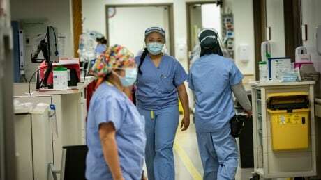 Hundreds of ER doctors implore Ontario to boost nurses' pay amid 'dangerous' staffing shortage cbc.ca/news/canada/to…