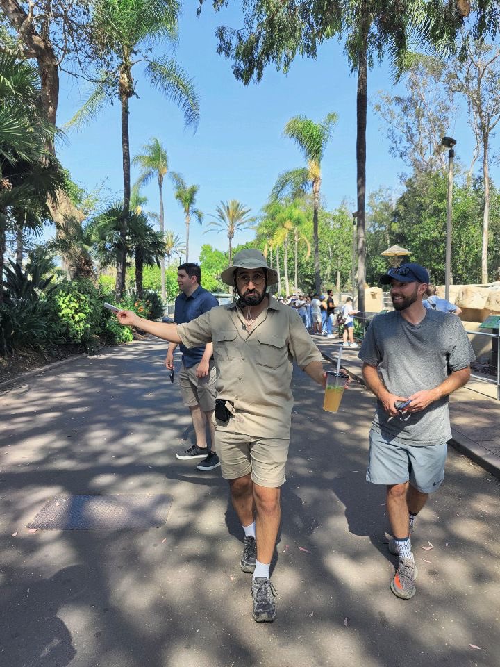TheRickRosen's tweet photo. THREAD 🧵 : Fantasy football doesn’t get better than this. For Year 18 the gang traveled to San Diego. But the real star of the trip was Zach, who finished in last place last year. His punishment was to be our tour guide around the @sandiegozoo and he took it very seriously. https://t.co/L3GIr5mrjq