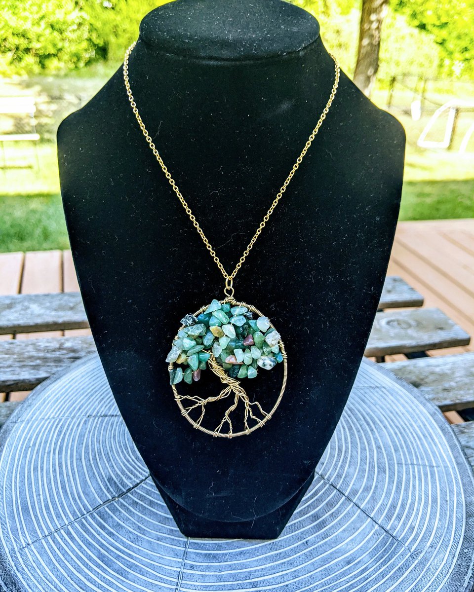 Gardener Girl 🌿 tweet media