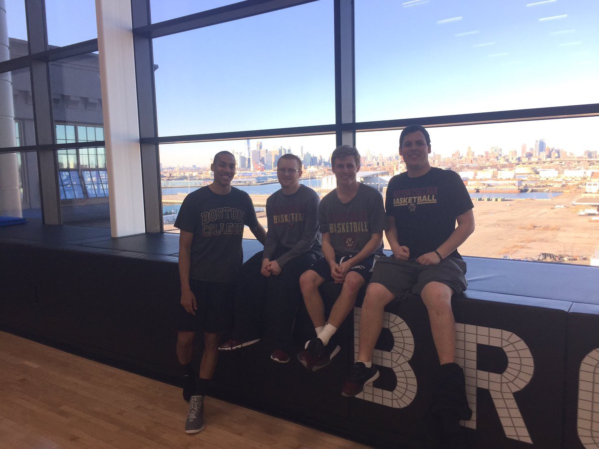 BCMBB's tweet photo. Interested in being part of the BC Men’s Basketball program? We are looking for student-managers to fill a multitude of roles: analytics, logistics, gear, travel, and on-court activities. Email mbball@bc.edu with your name, class, and contact information for more details. https://t.co/5qaHtcqa7S
