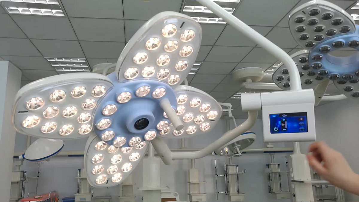 Как называются лампы в больницах. Операционная лампа ydz 500d. Лампа операционная а03010. Эмалюкс 80 светильник операционный. Как называются лампы в больницах.