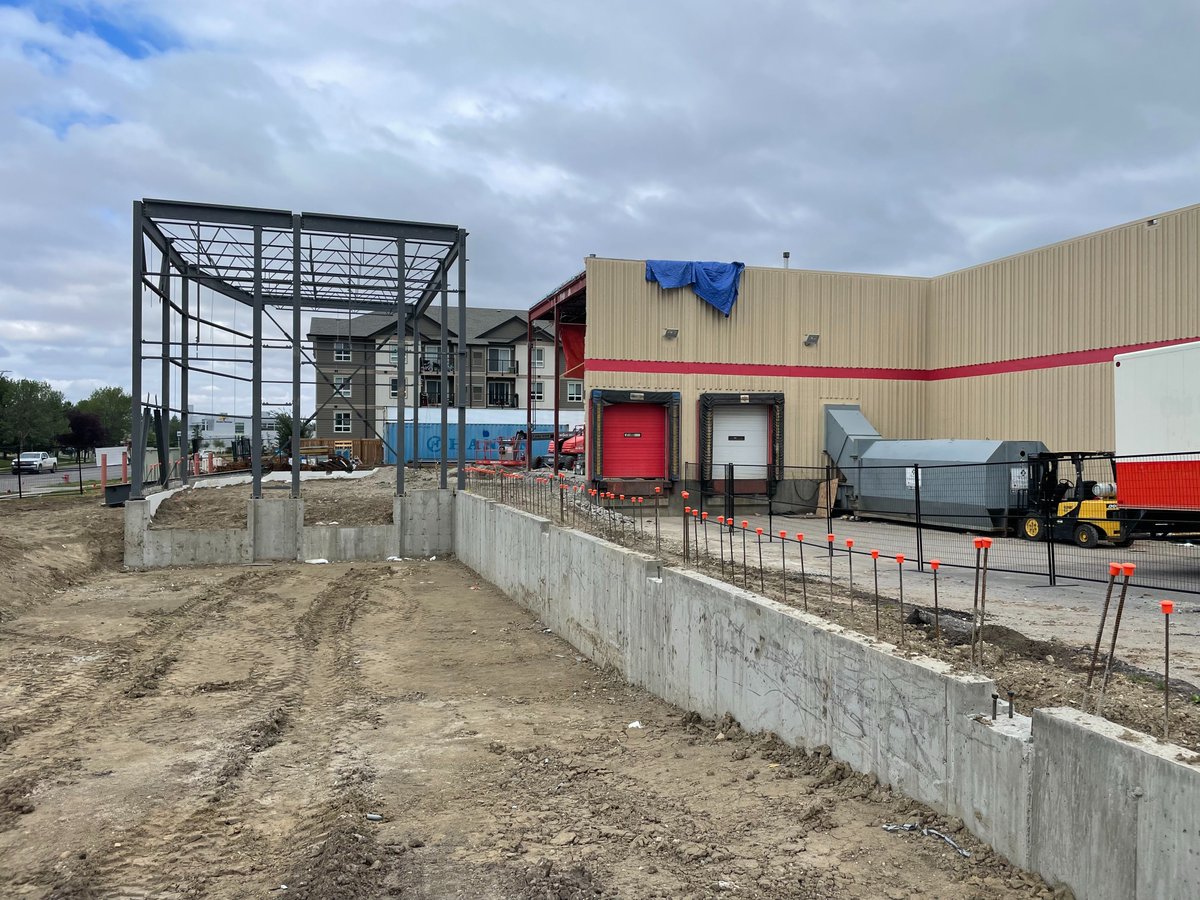 AkelaLtd's tweet photo. Canadian Tire Lethbridge
#akelaconstruction #akelacurrentprojects #akela #CanadianTire #expansion #lethbridge #yycconstruction #yyccontractors #yycbusiness #construction #business #contractors #currentprojects #concrete #steel #yql #yqlconstruction #CTLethbridge #buildingalberta https://t.co/81Nx0CisWn