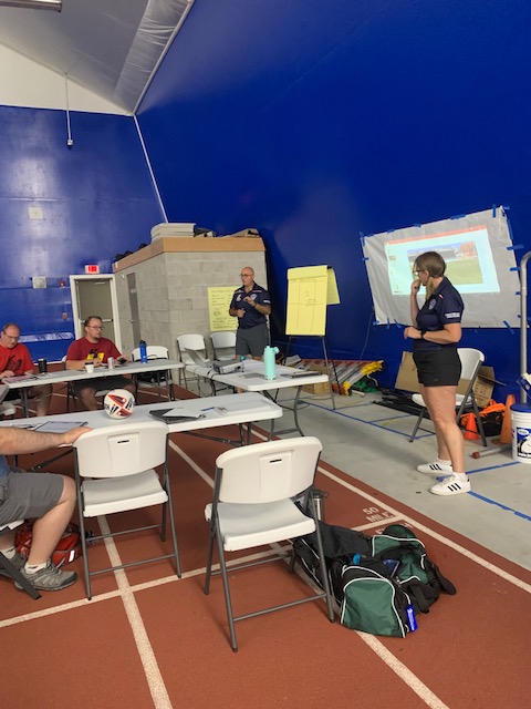 Mikebrogan18's tweet photo. @USARugbyLeague Big thank you to the Chiefs RFC of Yorkville for hosting the USARL / ERL Rugby League Level 1 Coaching Course, good to see the new and experienced coaches attending, and also the two new Coach Educators Janet Kean and John Coombe - Lilley delivering the course, https://t.co/O97xa4VR1T