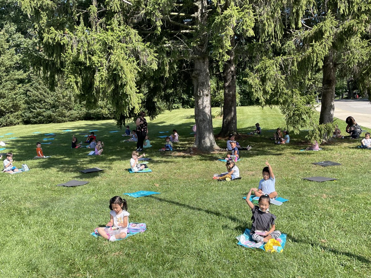 Lakewood Lizards (@a2lakewood) on Twitter photo Lakewood’s outside lunch. Keeping kids safe and enjoying the beautiful weather! <a href="/A2schools/">A2 Public Schools</a> @A2SchoolsSuper Lakewood’s outside lunch. Keeping kids safe and enjoying the beautiful weather! <a href="/A2schools/">A2 Public Schools</a> @A2SchoolsSuper